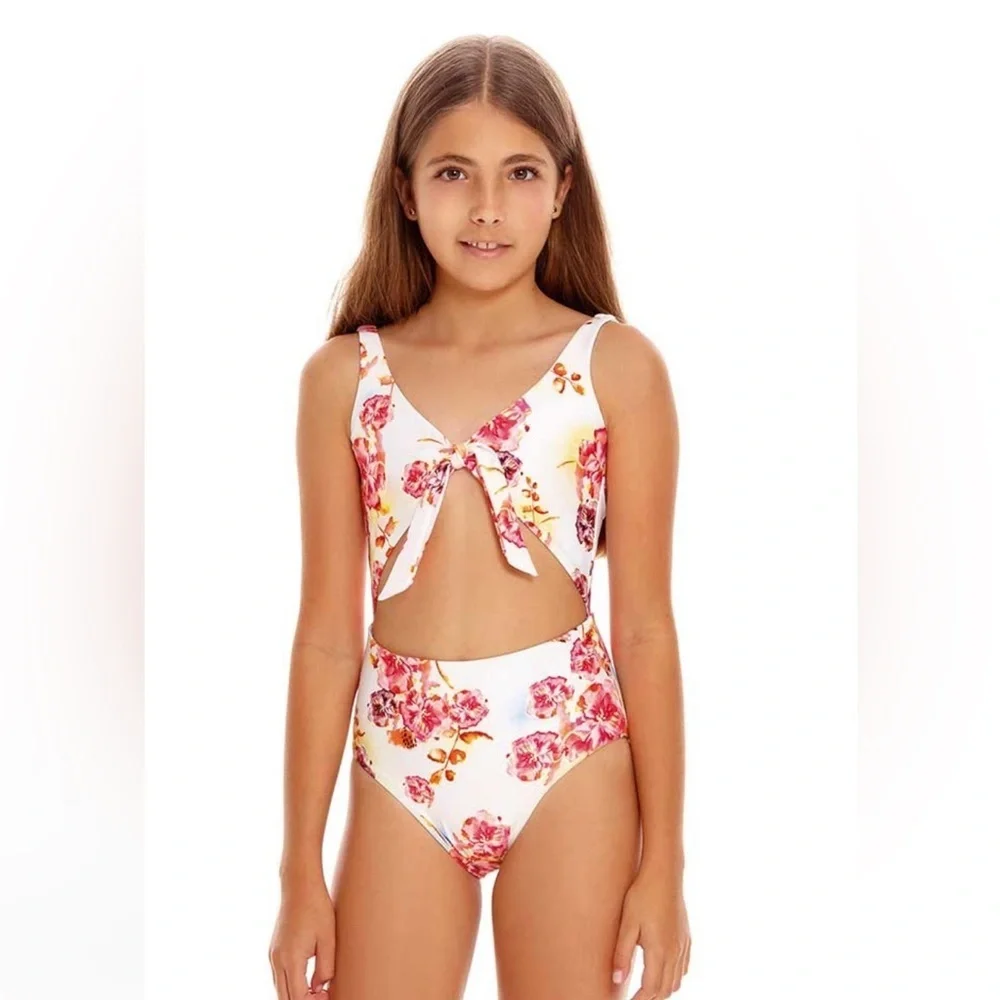 Agua Bendita ruby one